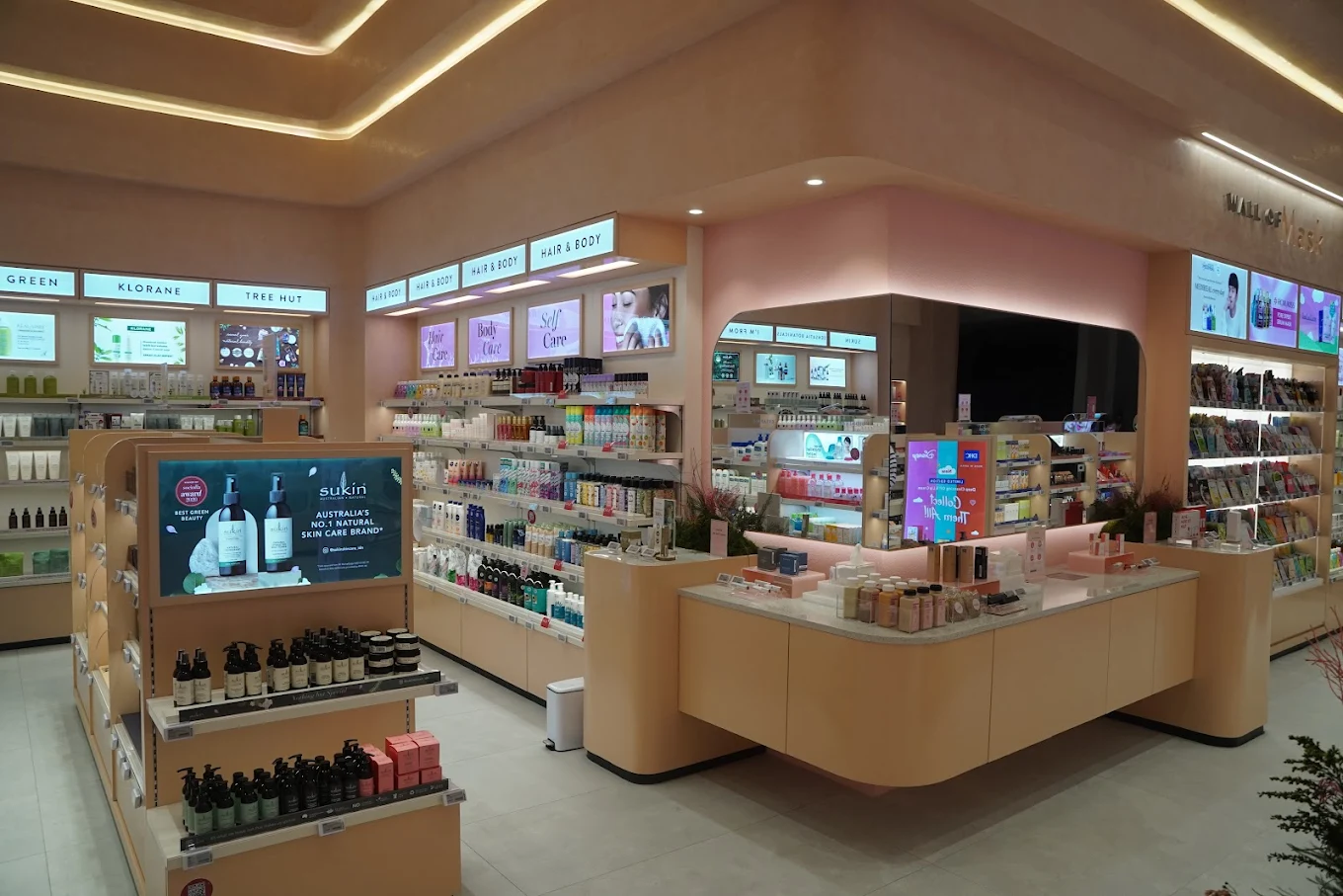 SOCIOLLA MALL OF INDONESIA